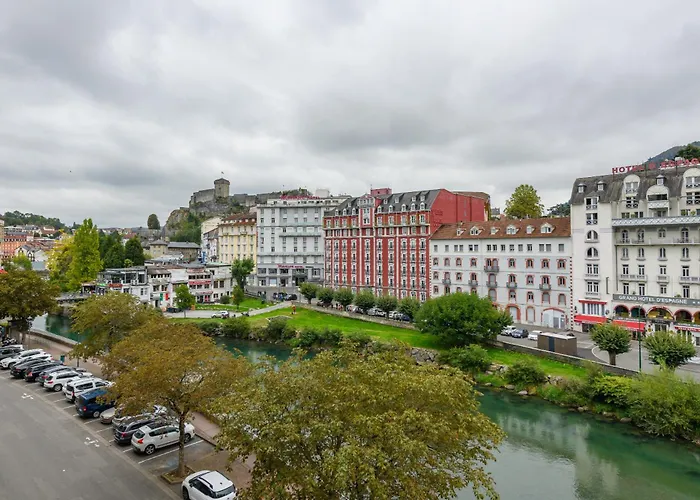 Apartment Le Du Sanctuaire Vue Sur Le Gave De Pau *